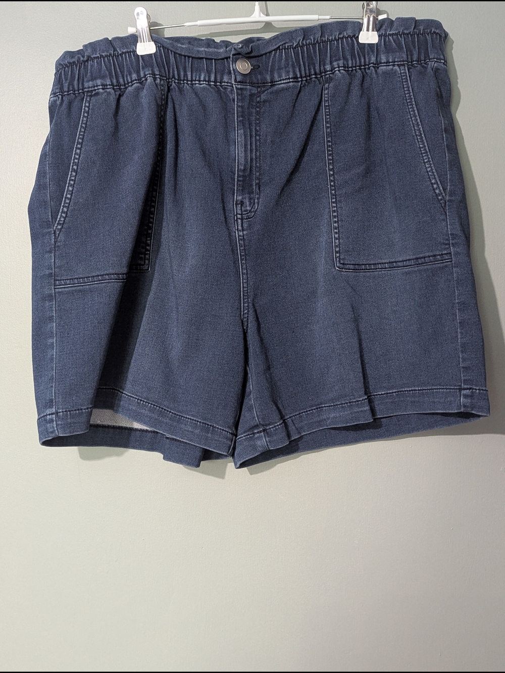 Penningtons DC Jeans Women's Casual Elastic-Waist Denim Shorts Utility Chic - Picture 2 of 13